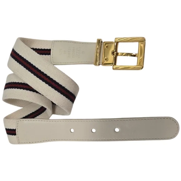 Gucci belt, 35” GG Marmont belt with shiny buckle in black leather | GUCCI® US main image 2
